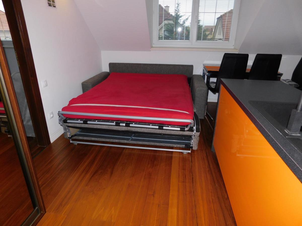 Apartmanovy Penzion Бойнице Экстерьер фото