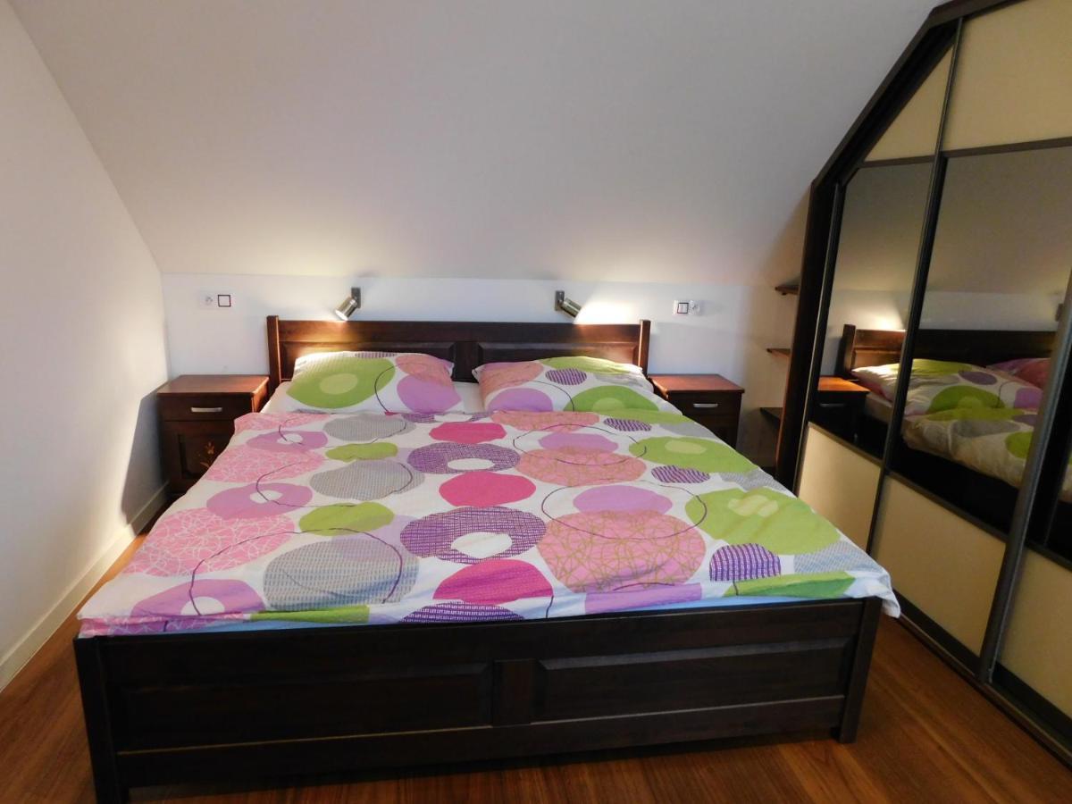 Apartmanovy Penzion Бойнице Экстерьер фото