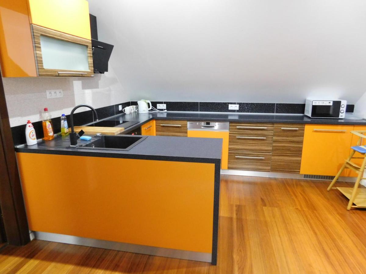 Apartmanovy Penzion Бойнице Экстерьер фото